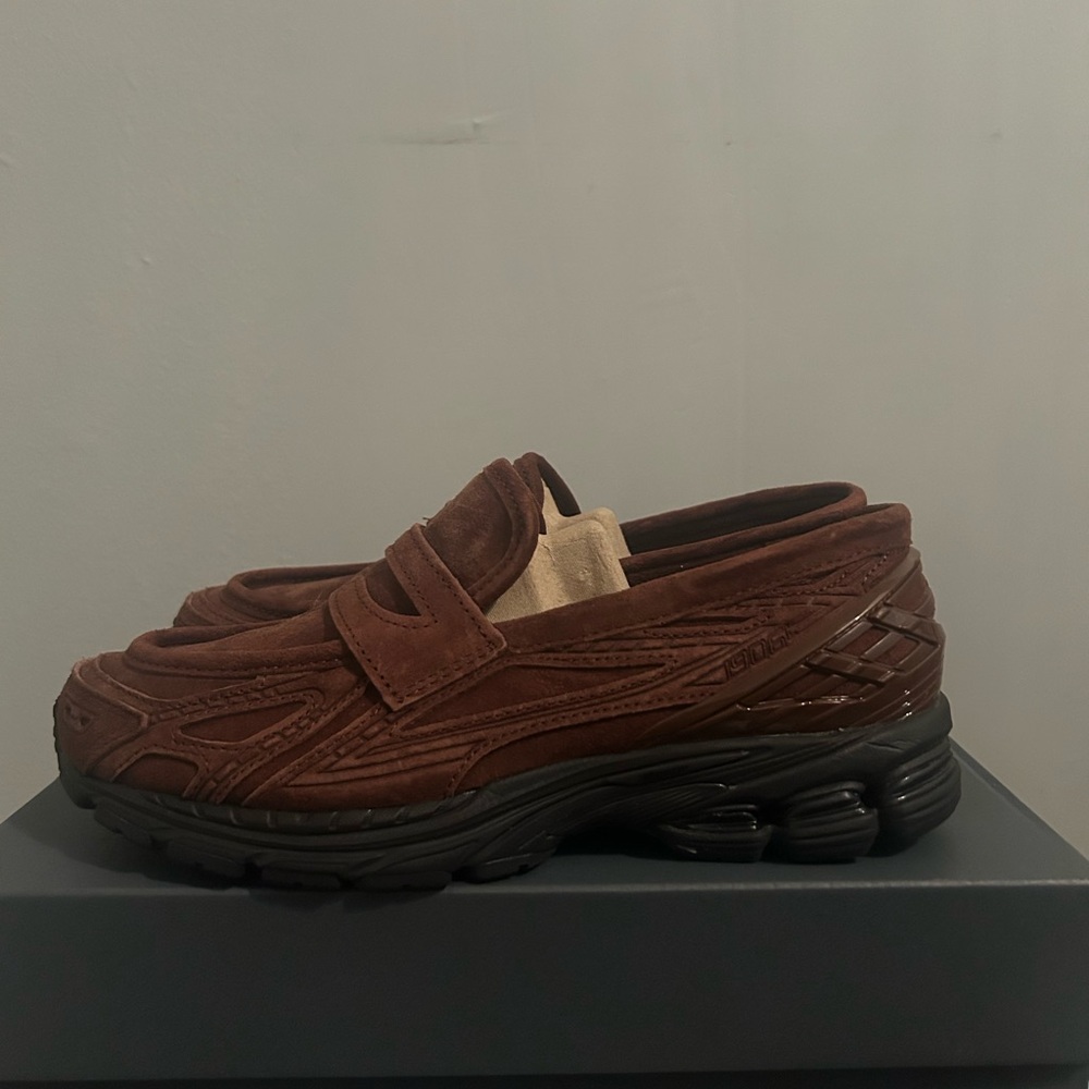 New Balance 1906L Loafers